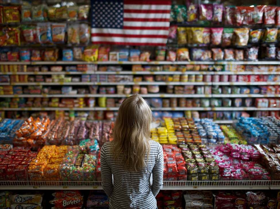 US Retail sales for October rises by 0.0% versus 0.1% estimate