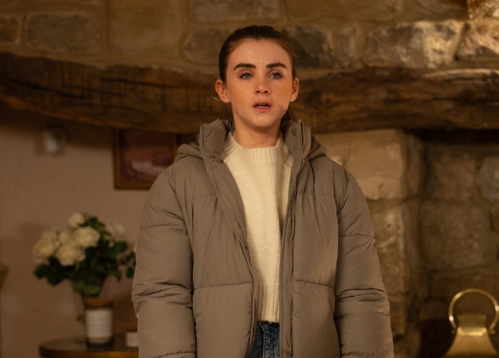 april windsor, emmerdale