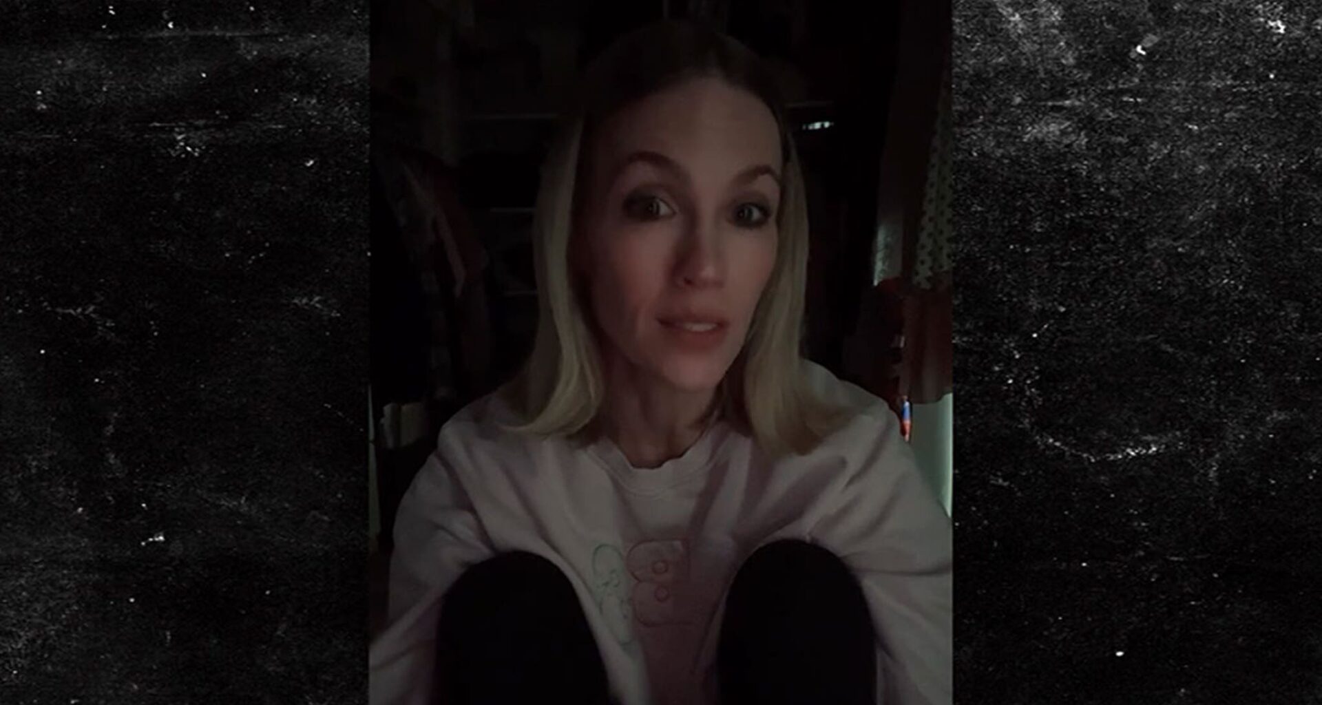 January Jones' Misophonia Makes Her Want to Kill Brother-in-Law For Eating Chips