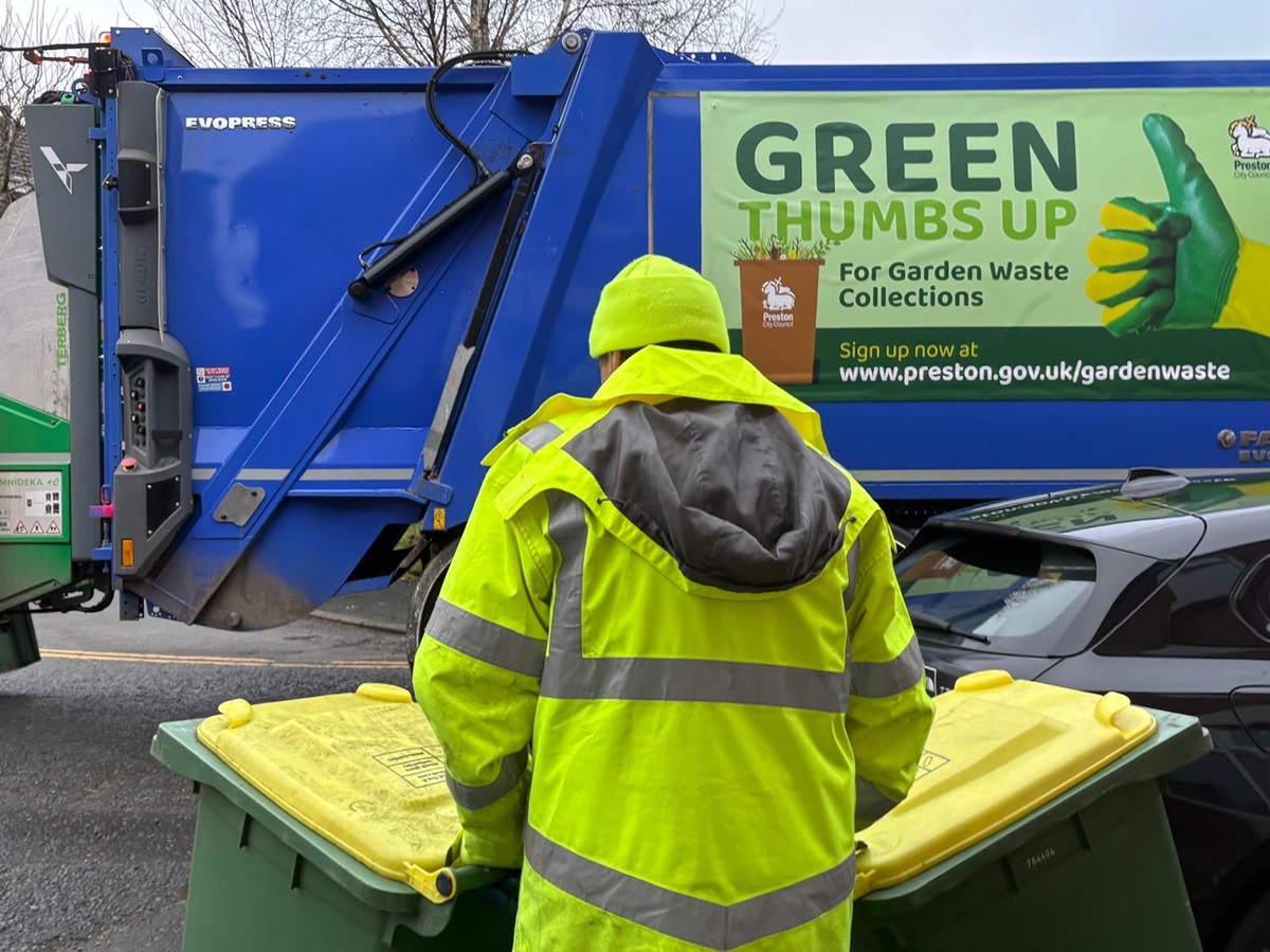 A recycling bin collection taking place in Ashton-on-Ribble Pic: Blog Preston