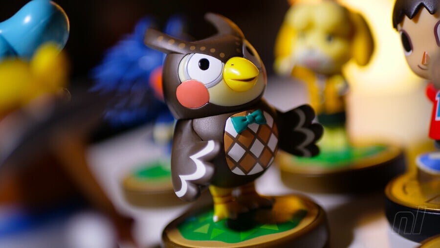 Blathers amiibo