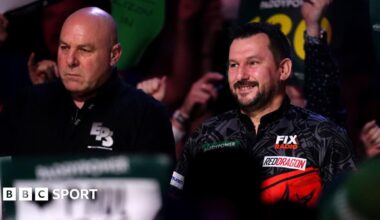 PDC World Darts Championship 2026 LIVE: Luke Littler, Stephen Bunting, Jonny Clayton playing - scores, results & updates from third round