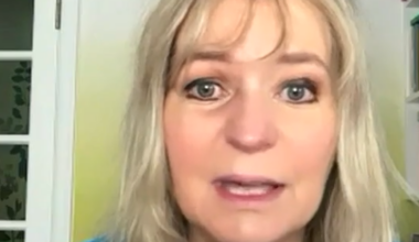 Financial expert shares top tips for those struggling with cost of living at Christmas