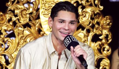 Ryan Garcia says one man stands alone as the greatest fighter of all time: “You have to pick him”