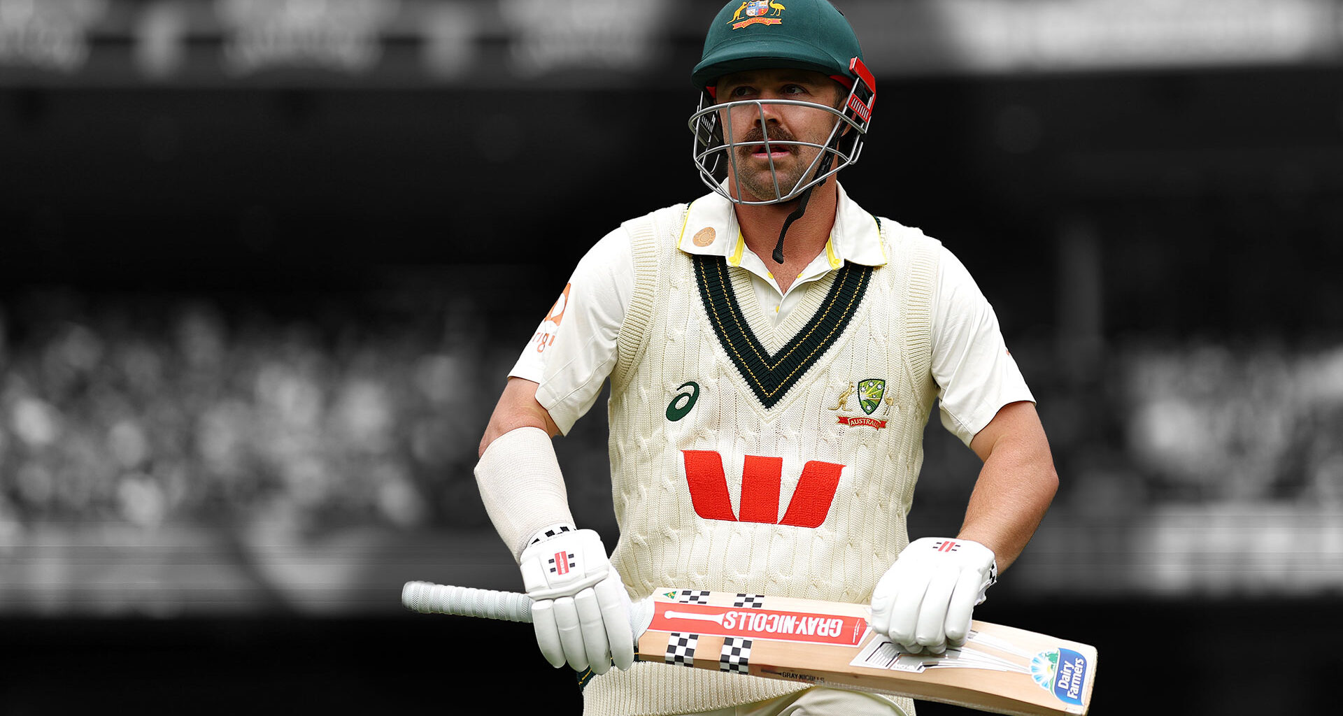 Pace brilliance papering over Aussie batting cracks