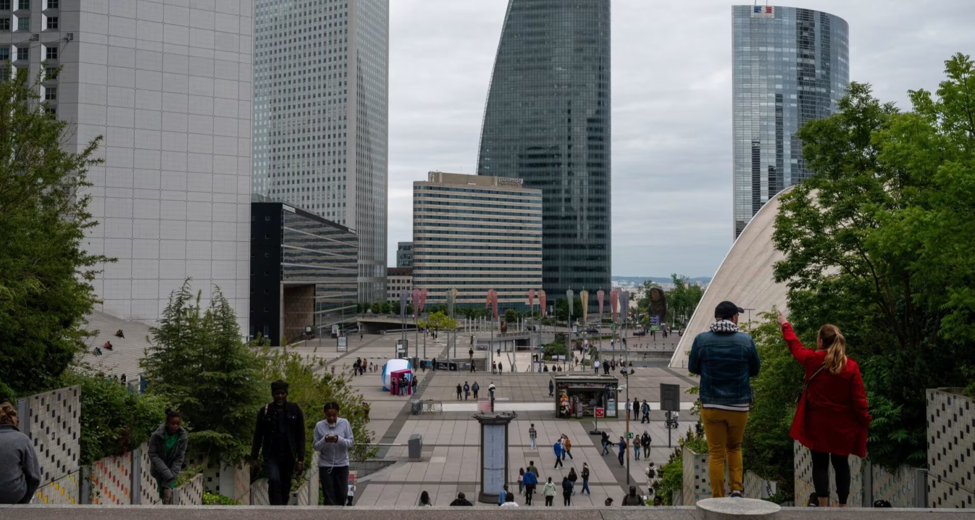 AI forecast to put 200,000 European banking jobs at risk by 2030 - Financial Times