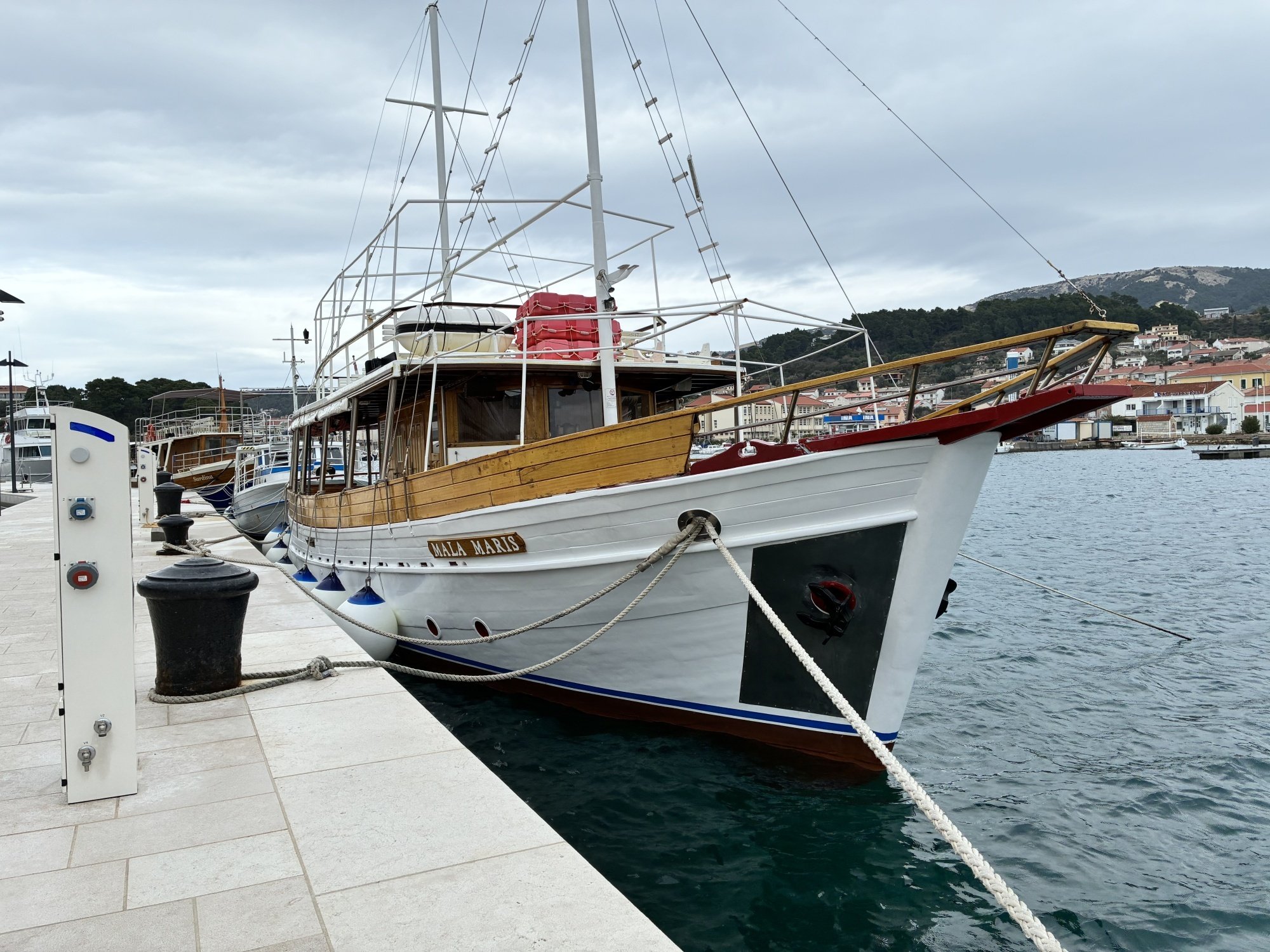 A boat photographed on an iPhone 16e