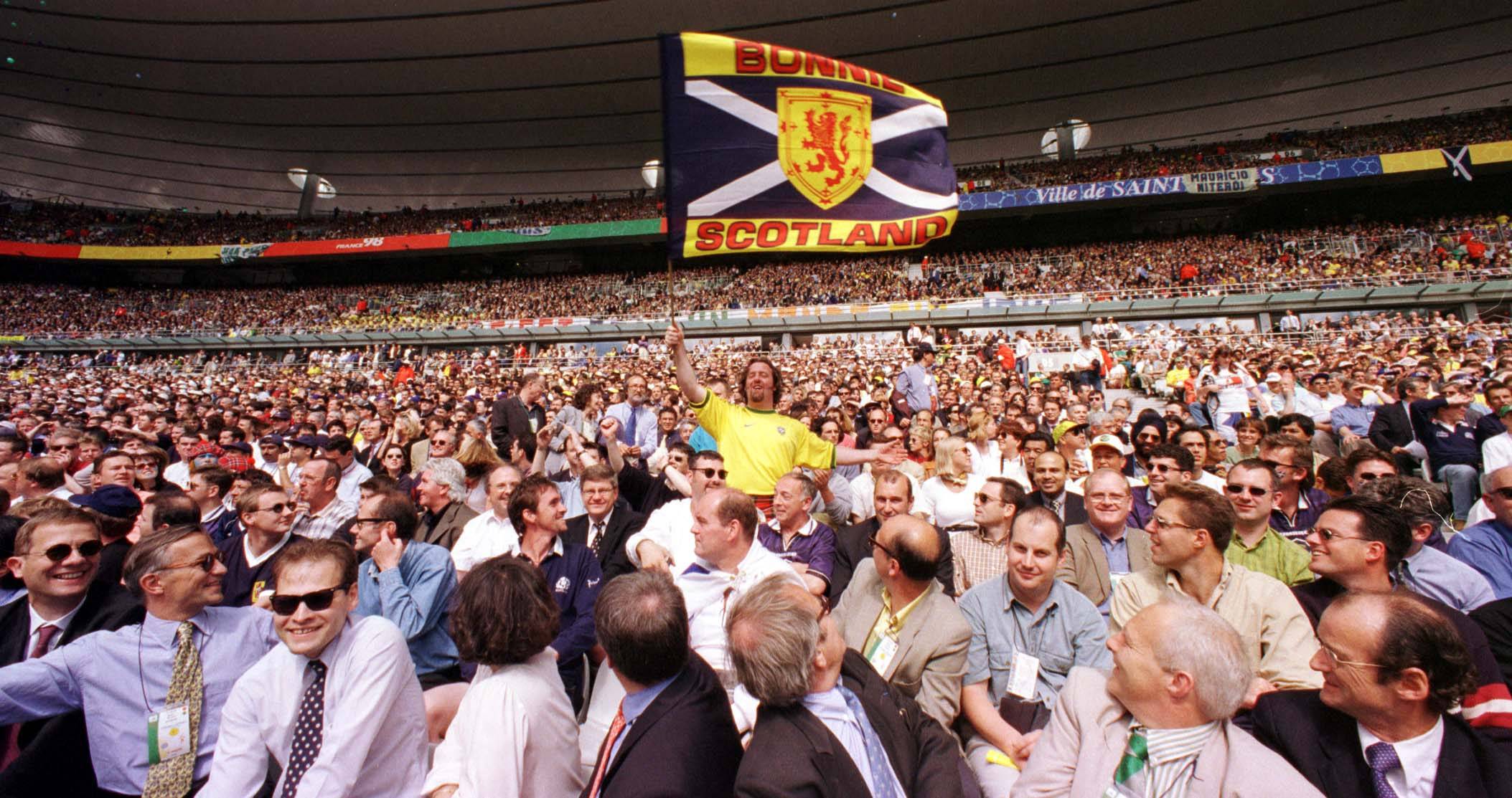 Tartan Army at France 1998, Scotland v Brazil
