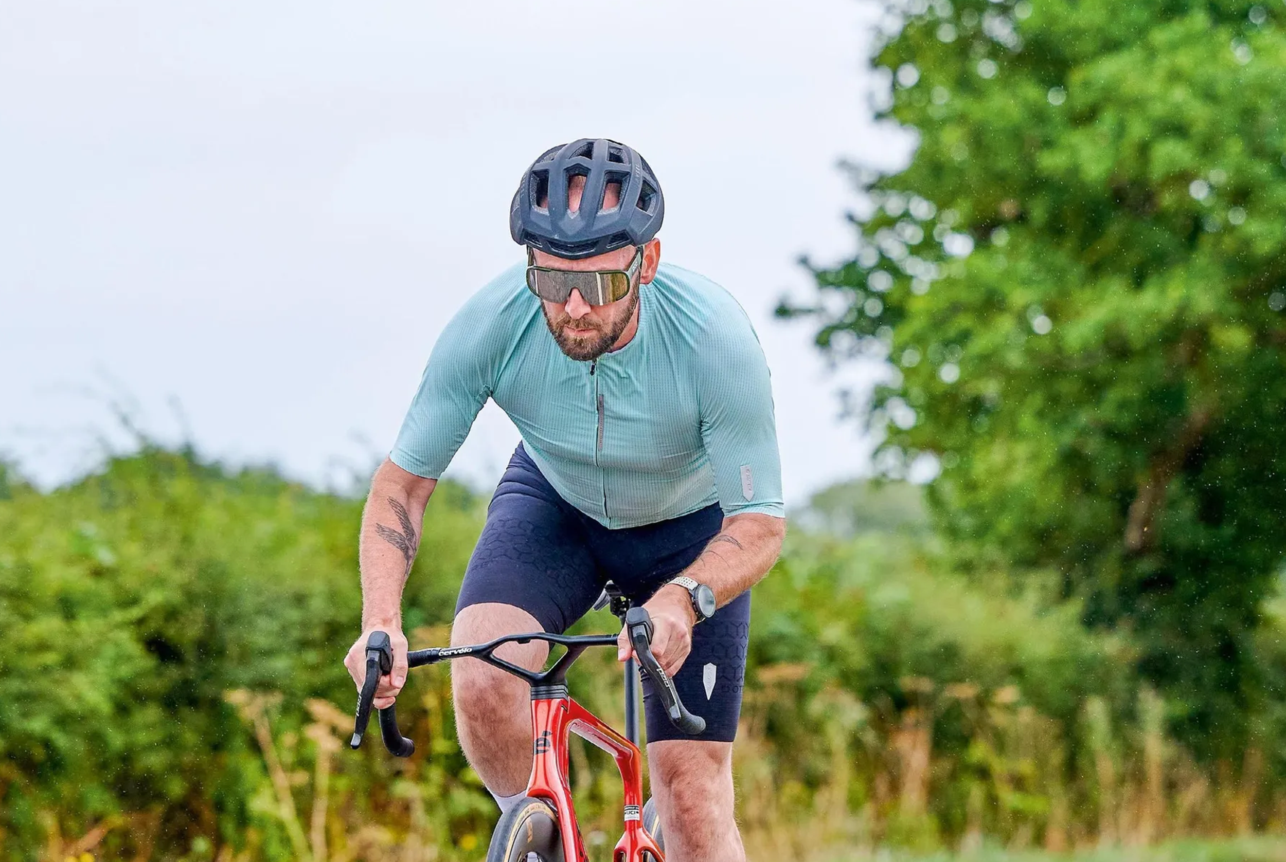 Andy Carr out of the saddle