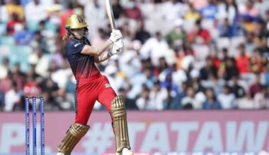 perry-has-been-replaced-by-sayali-satghare-in-the-rcb-squad