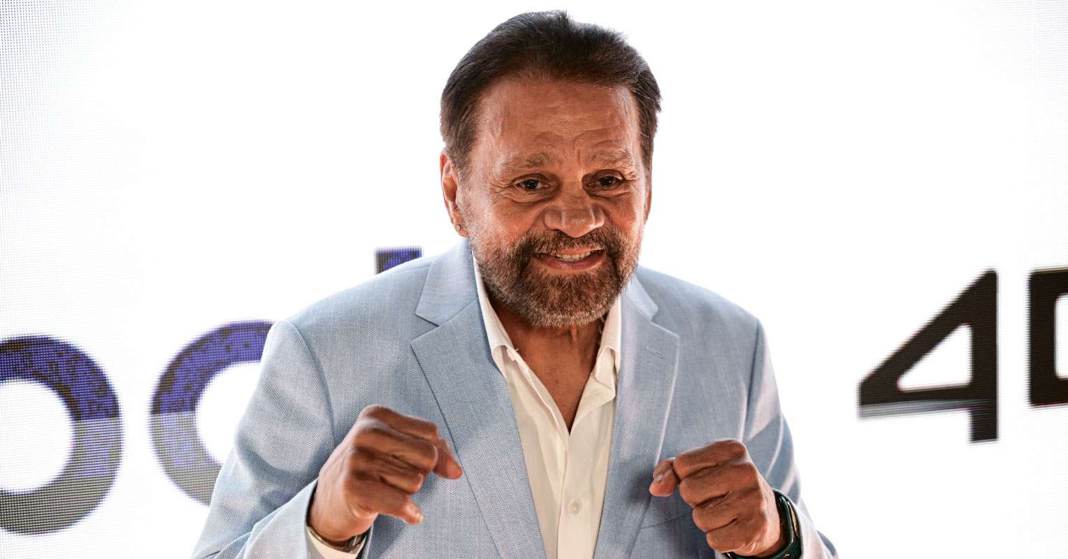 Roberto Duran says one man stands alone as the greatest of all time: “He’s the best”