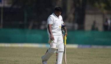 sarfaraz-hammered-157-off-just-75-balls