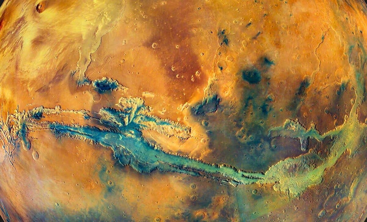 Scientists Just Released The First True Color Image Of Mars