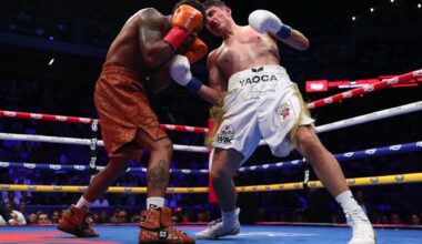 Shakur Stevenson freezing out O'Shaquie Foster for a title shot.