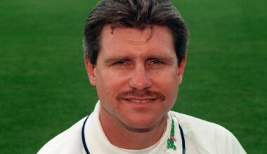 Robin Smith has died