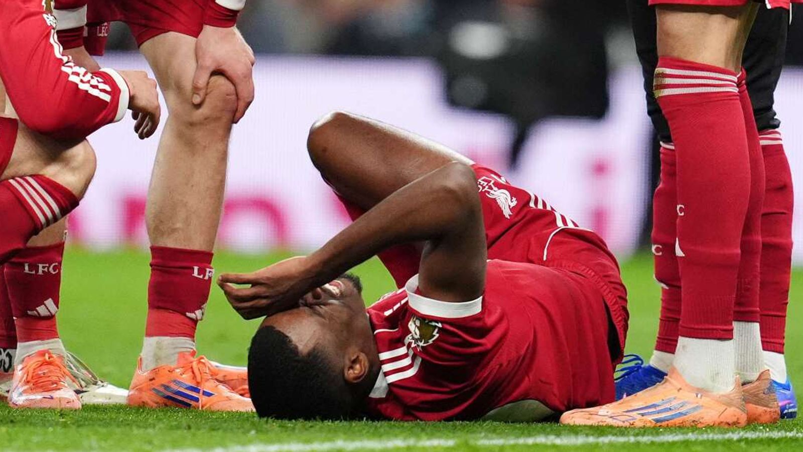 Alexander Isak injury: Liverpool striker set for lengthy absence after 'reckless' Micky van de Ven challenge, says Arne Slot | Football News