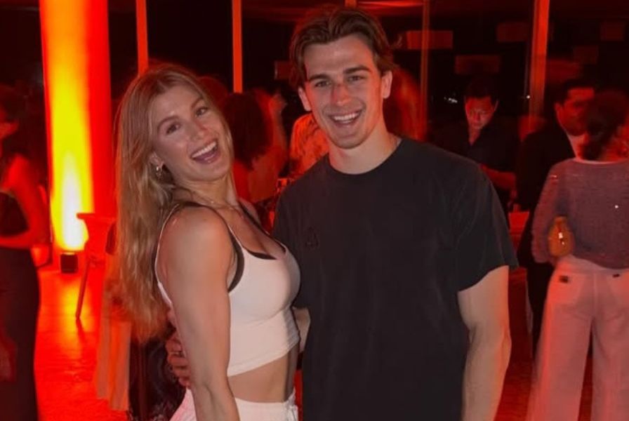 Sloane Stephens Reacts as Eugenie Bouchard Can’t Get Enough of ‘Sibling Vacation’ With Brother William