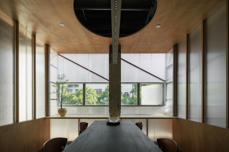 Seventeen TeaHouse / Modum Atelier - Interior Photography, Kitchen, Wood, Lighting, Glass