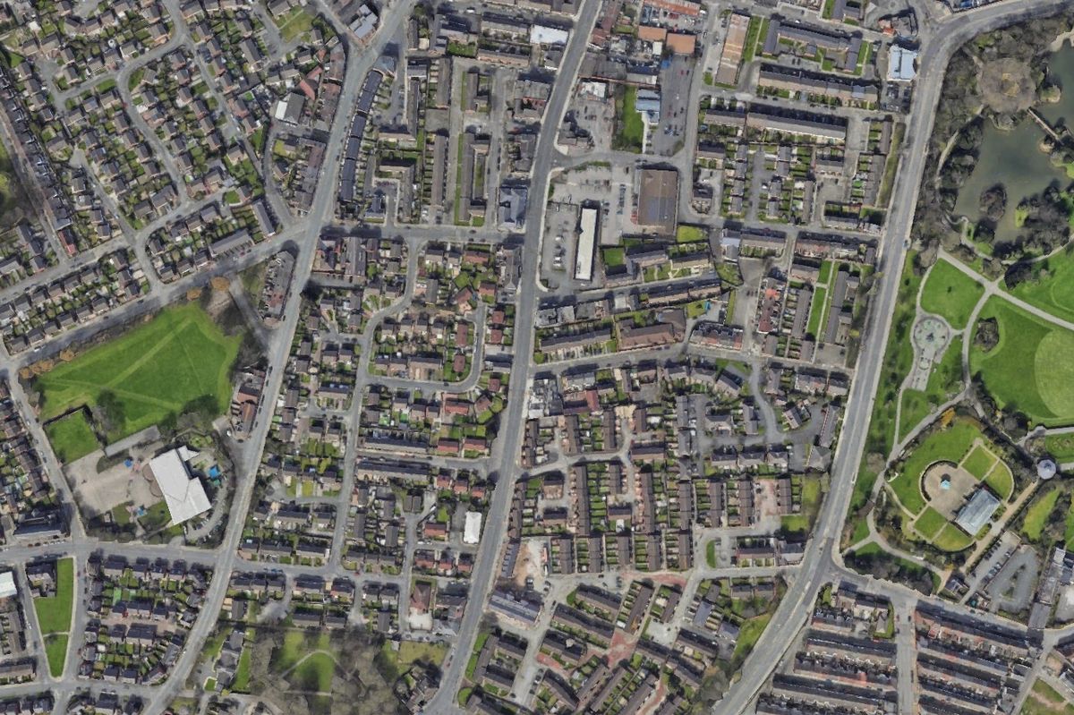 Aerial view of Walton Road, Liverpool (centre) and surrounding streets