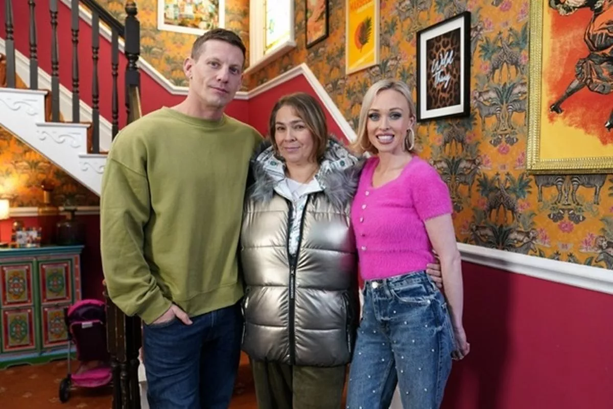 Myra returns, and is shocked to learn Mercedes is in rehab