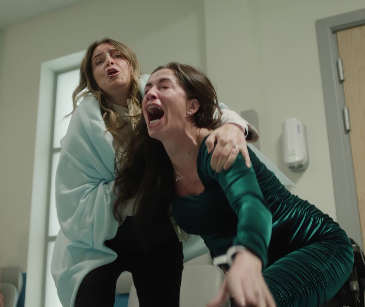 Julia as Shona Platt