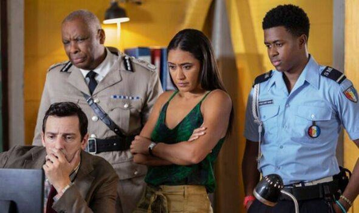 Death in Paradise cast