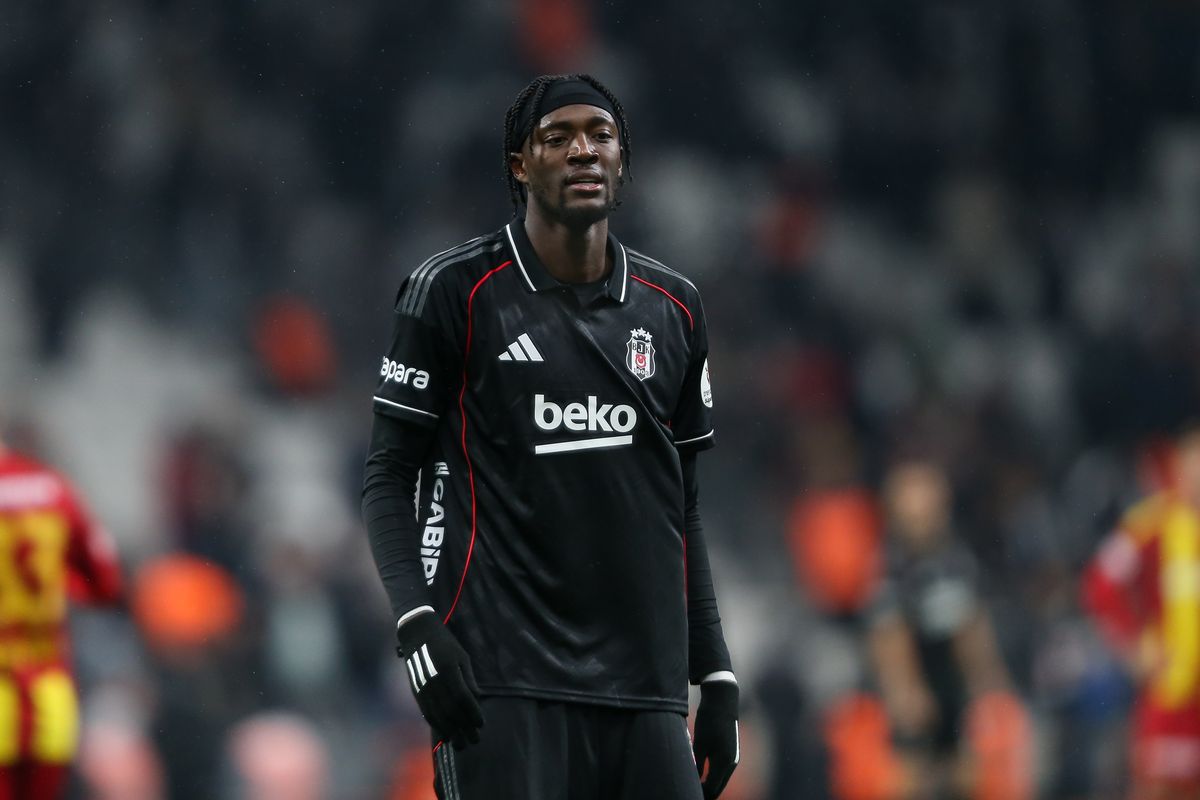 Tammy Abraham of Besiktas looks on during the Trendyol Super Lig match between Besiktas JK and Kayserispor at Tupras Stadium on January 19, 2026 in Istanbul, Turkey
