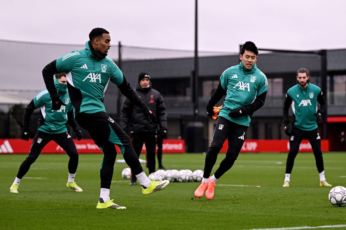 Ryan Gravenberch and Wataru Endo could both be utilised at centre-back