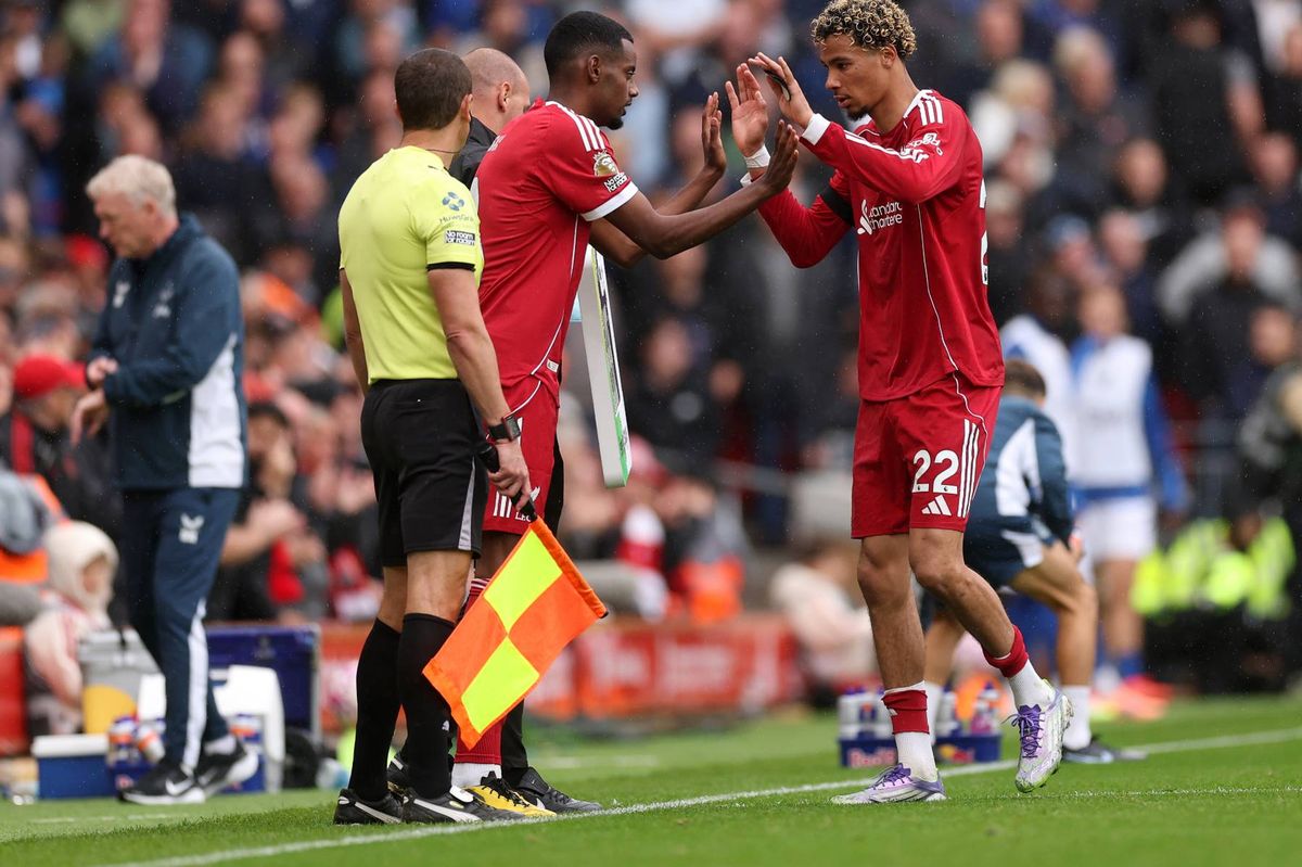 Alexander Isak comes on as a substitute for teammate Hugo Ekitike during the Premier League match between Liverpool and Everton at Anfield. 