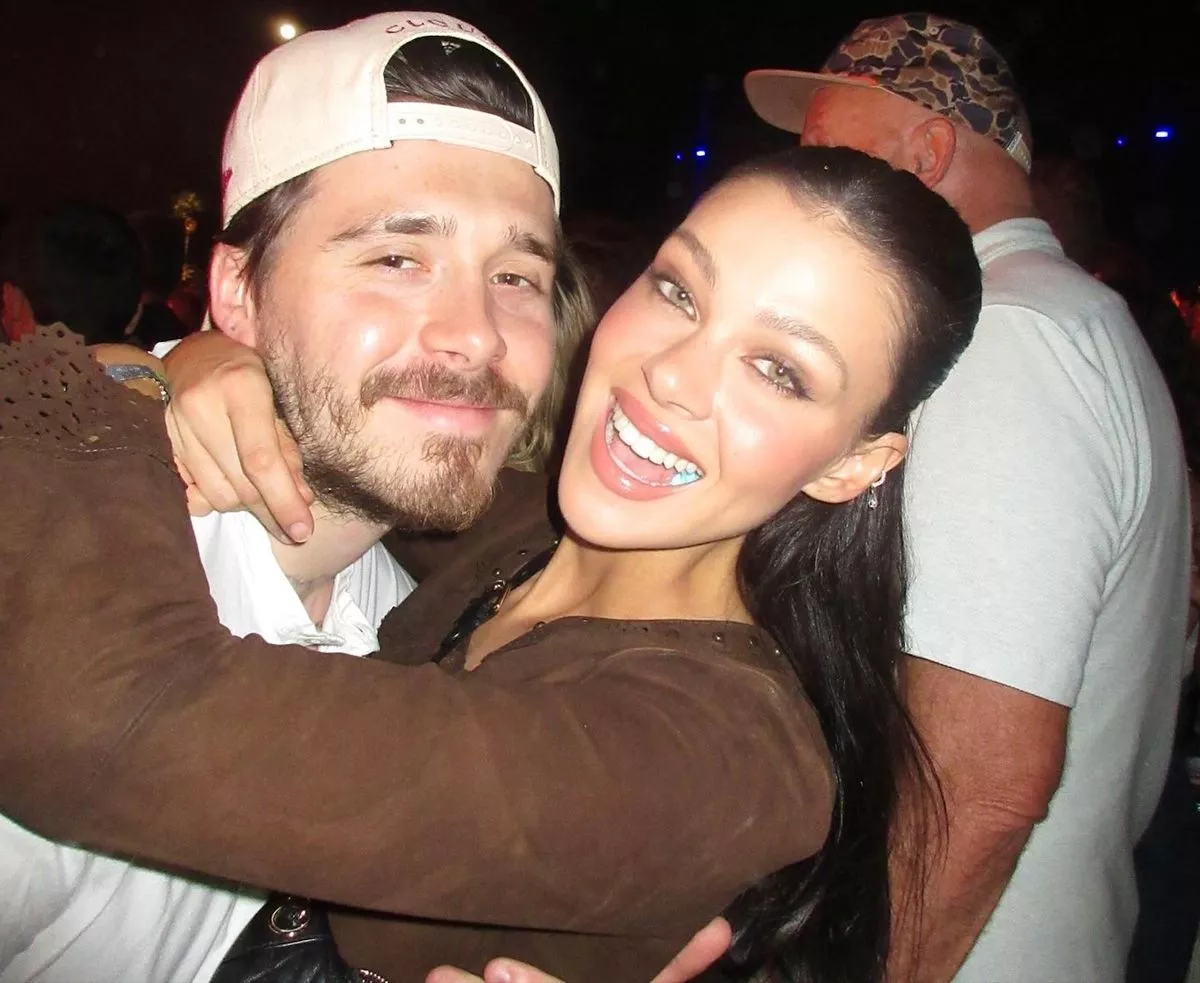 PICTURE TAKEN FROM INSTAGRAM

Brooklyn and Nicola Peltz Beckham