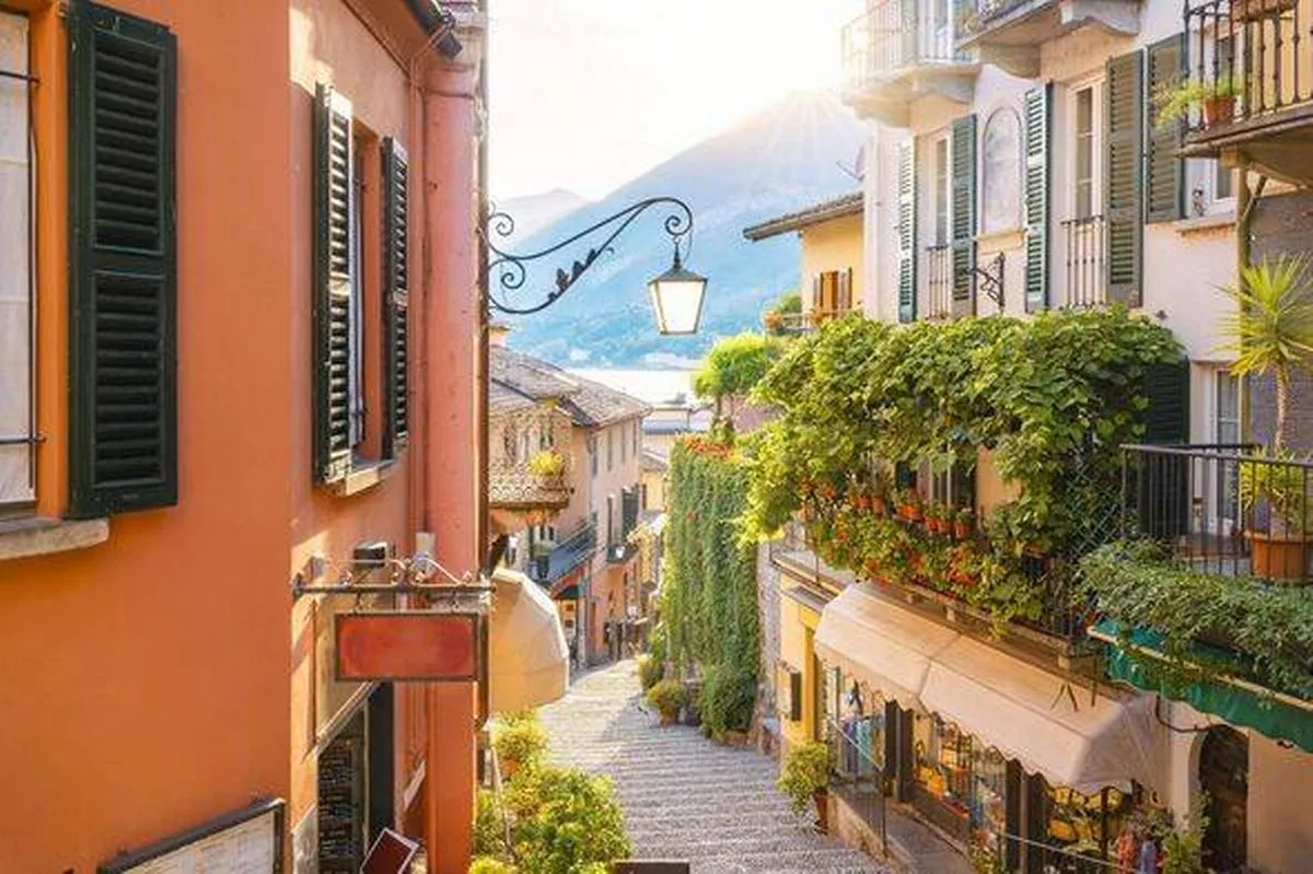 Small alley in the old town of Bellagio, Como, Italy
