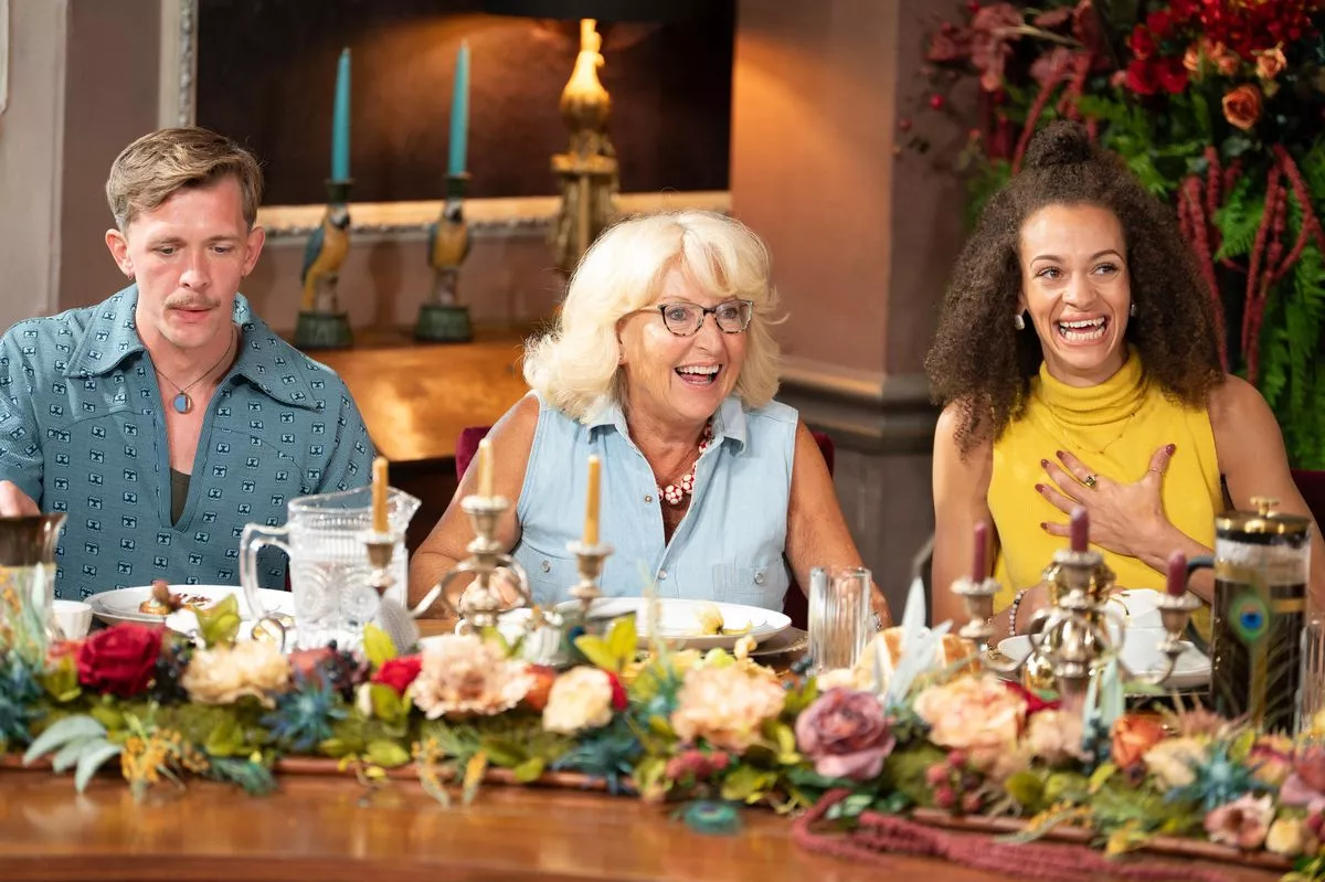 Fiona turned against fellow traitor Rachel, accusing her of "fibbing"