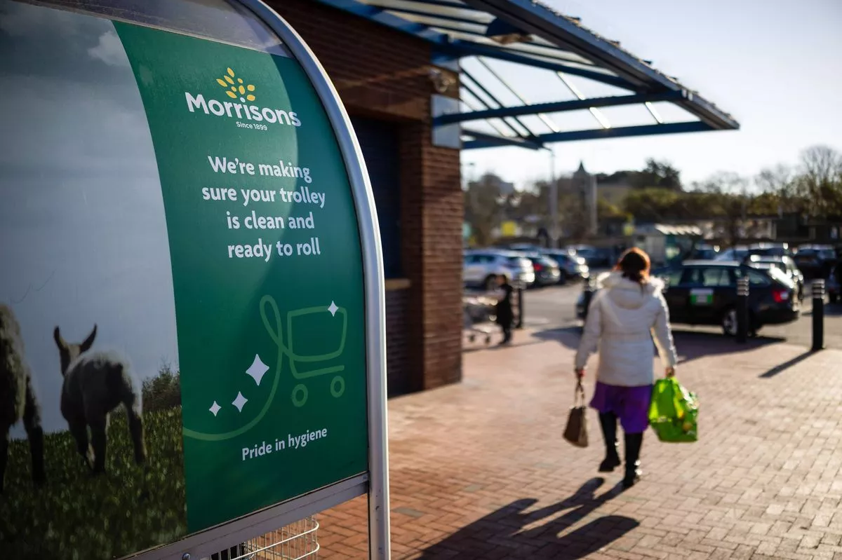 It's the end of the paper era for shoppers after Morrisons said it was ditching normal labels for screens