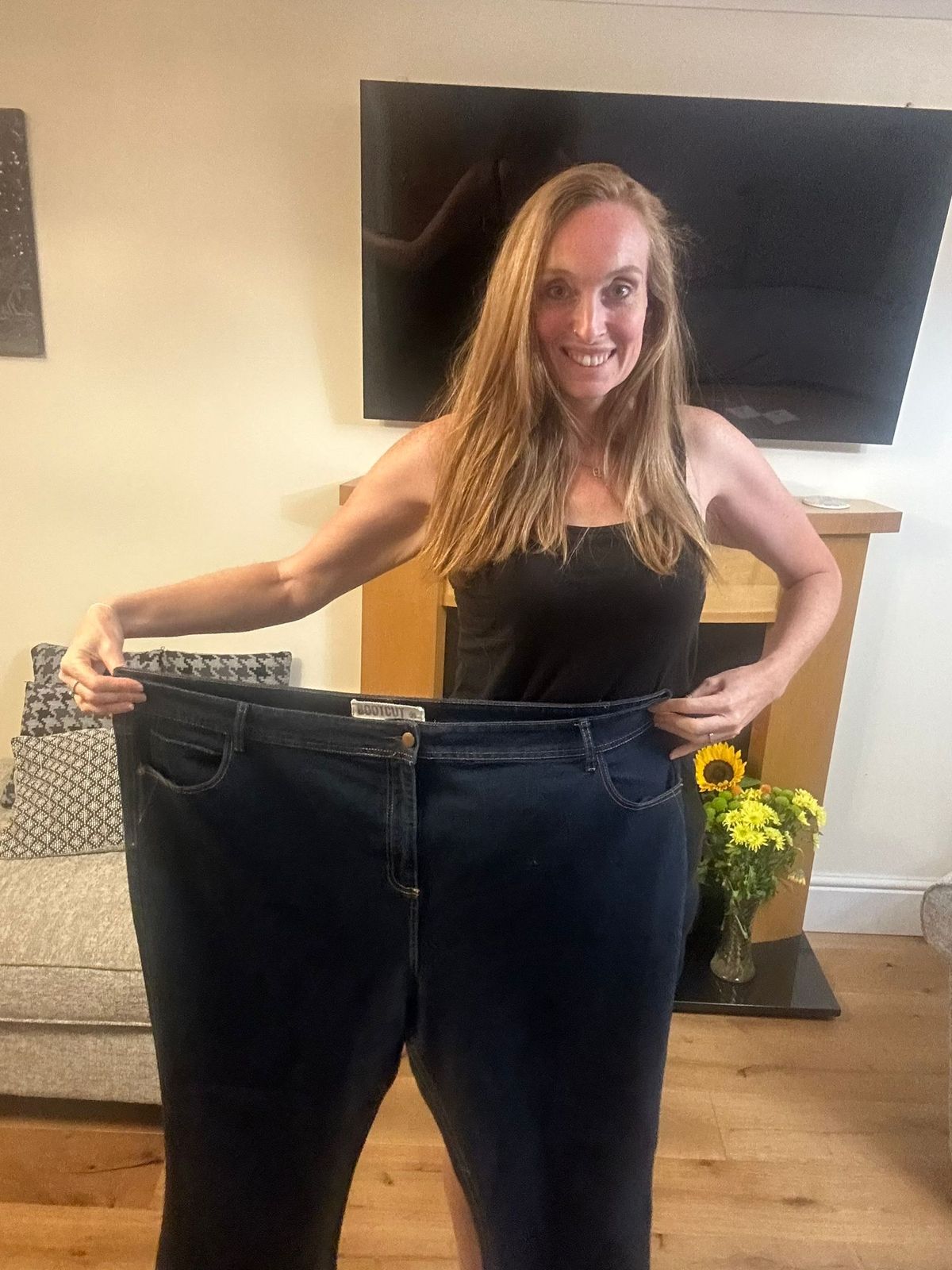 Michelle went from a size 30 to a size 12 in clothes