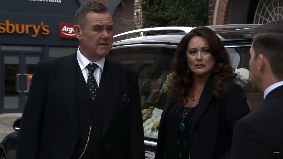 A killer could be exposed on Coronation Street next week