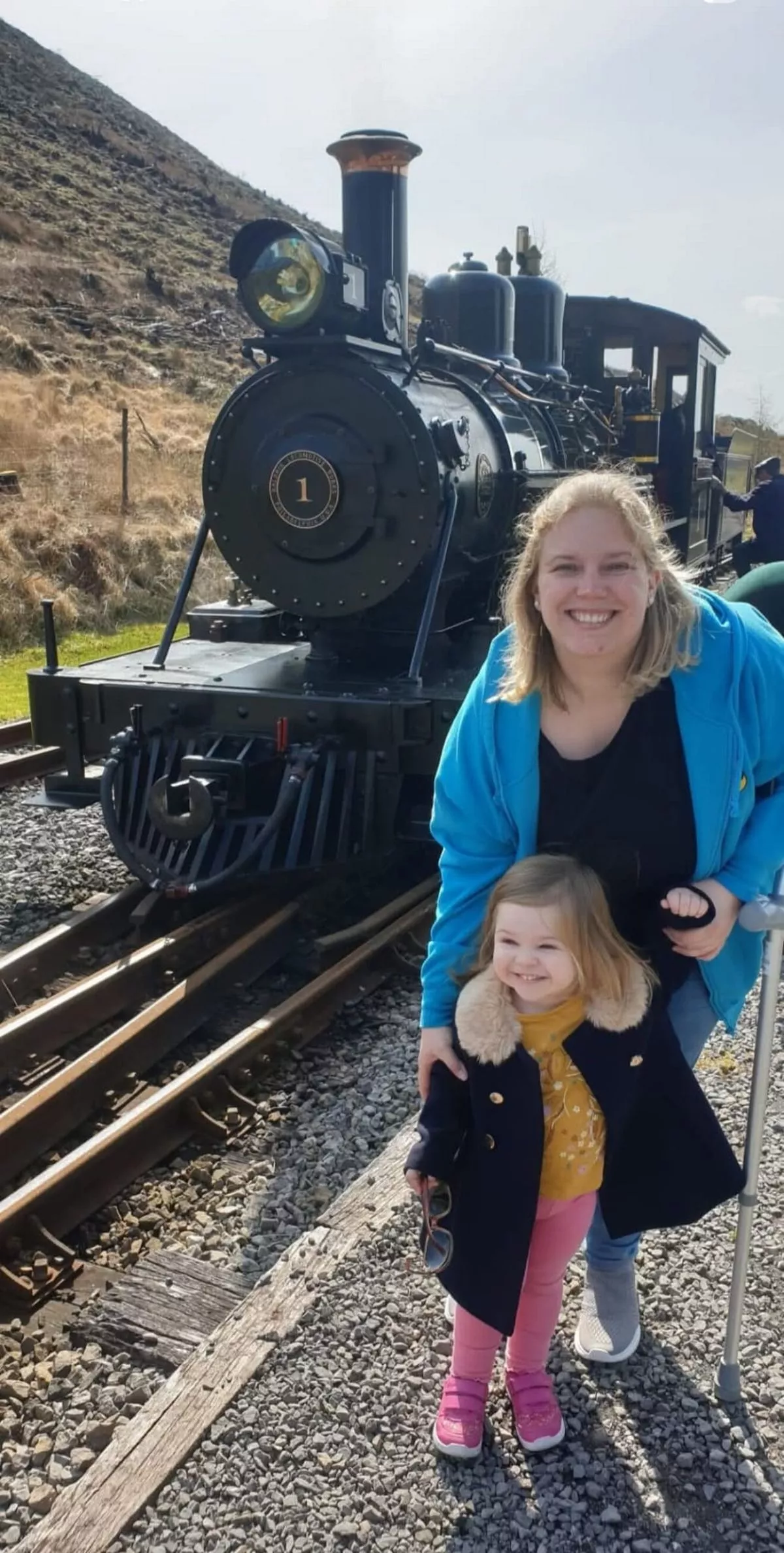 Zoe out with Larna in Easter 2022 (Cover Images)