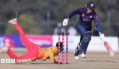Katherine Fraser playing for Scotland against Zimbabwe