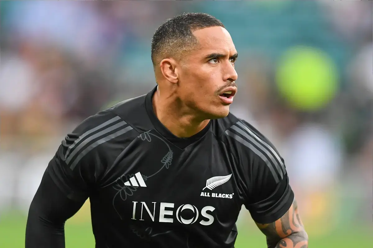 All Blacks legend Aaron Smith set to complete shock transfer