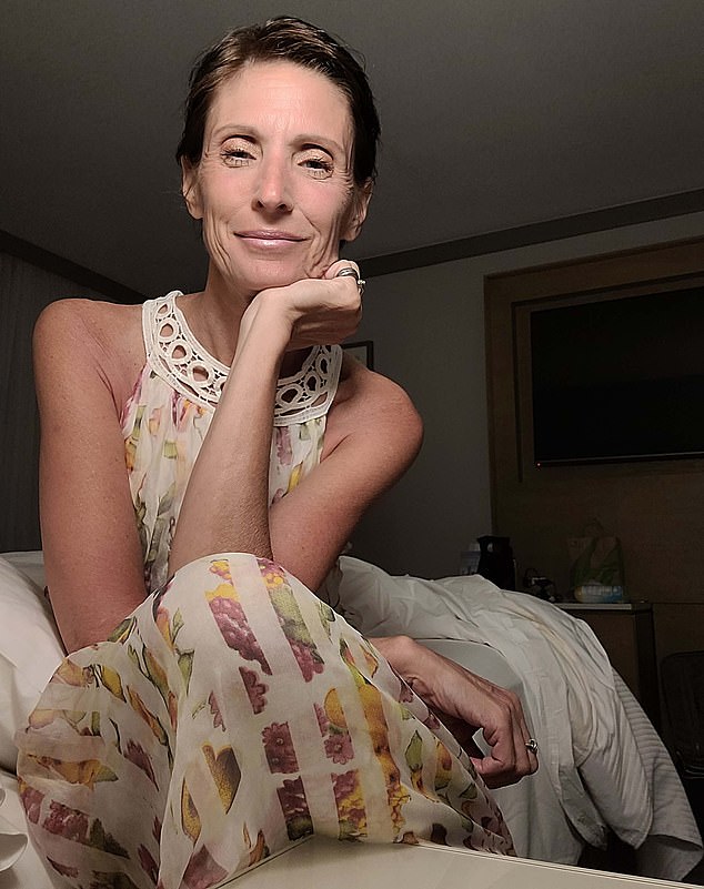 Imogen’s estrangement is not an isolated thing, says Laura, but extends to the majority of the extended family, including all her siblings, leaving everyone similarly baffled and saddened