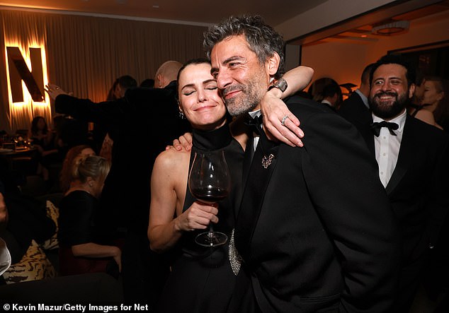(L-R) Keri Russell and Oscar Isaac