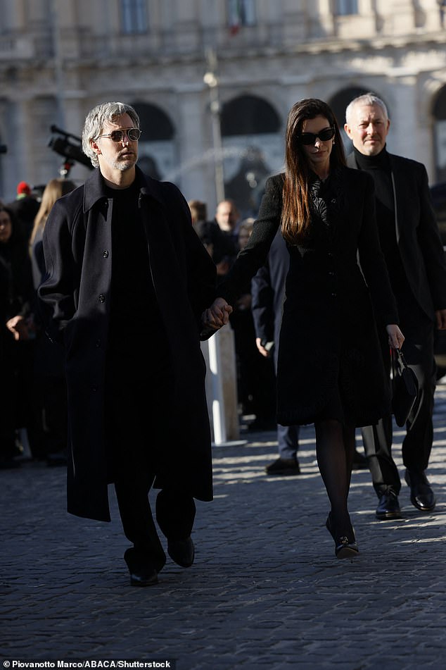 The actress, who first met Valentino on the set of her hit film The Devil Wears Prada, was supported by her husband Adam Shulman