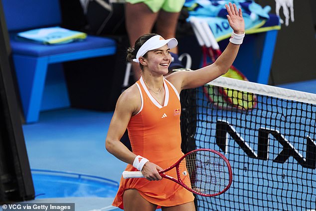 The American teen tennis sensation beat Jasmine Paolini to reach the last 16 in Melbourne