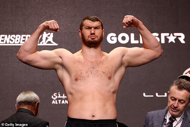 Makhmudov has stopped 19 of his 21 opponents and is widely regarded as one of the division's most dangerous knockout artists