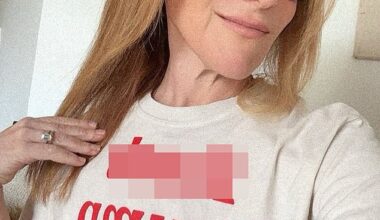 Emergency meeting suspends license of Florida nurse who wished intimate injury on Karoline Leavitt during childbirth