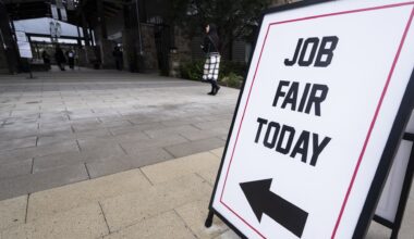 5 things to know before the stock market opens Friday