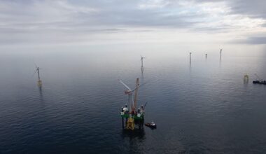 ‘Off the fossil fuel rollercoaster’: 10 European countries pledge €9.5bn for North Sea wind projects