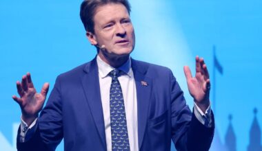 Reform UK weighs axing Britain’s fiscal watchdog – POLITICO