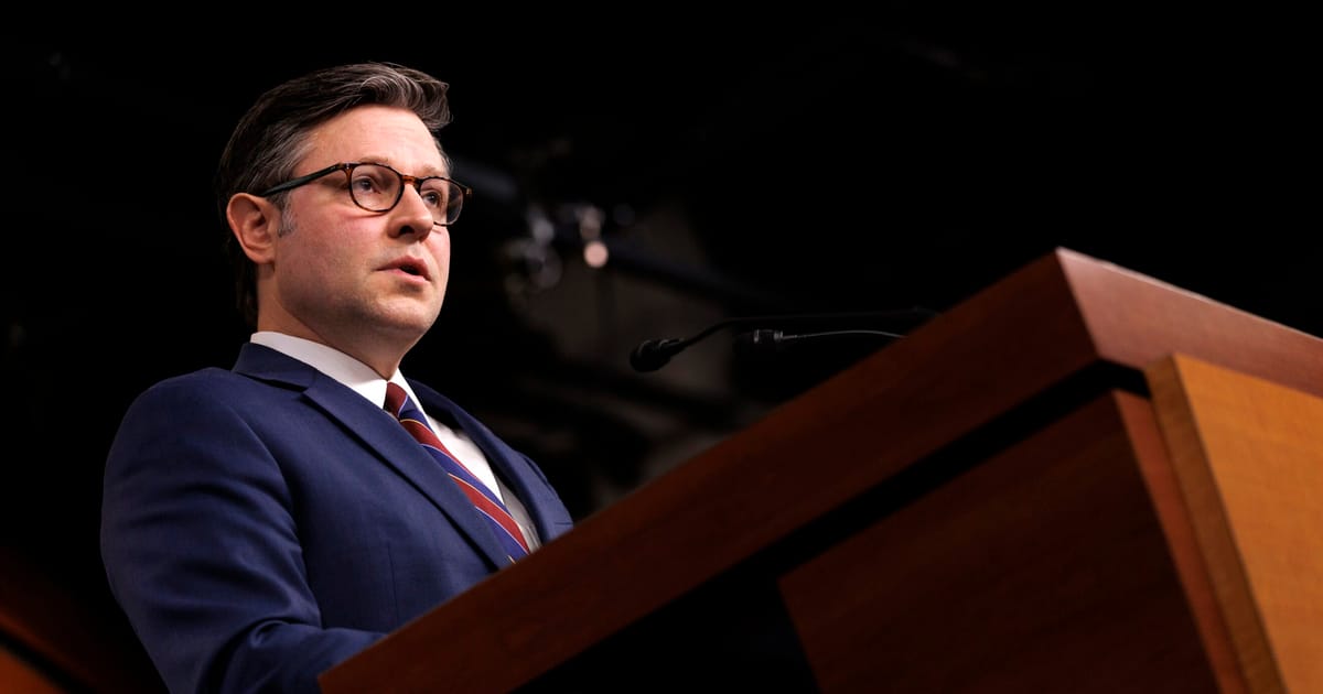 Farage challenges top Republican Mike Johnson over Trump’s Greenland threats – POLITICO