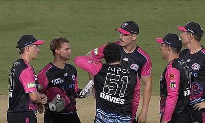 Sydney Sixers vs Hobart Hurricanes & Strikers vs Scorchers Predictions