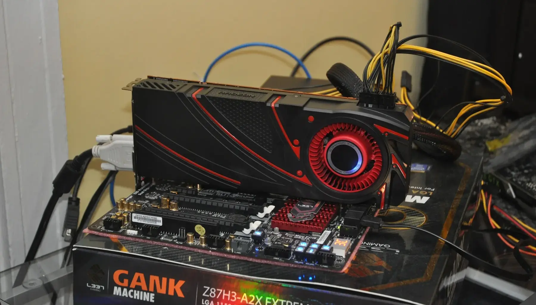 Radeon R9 290 Hawaii